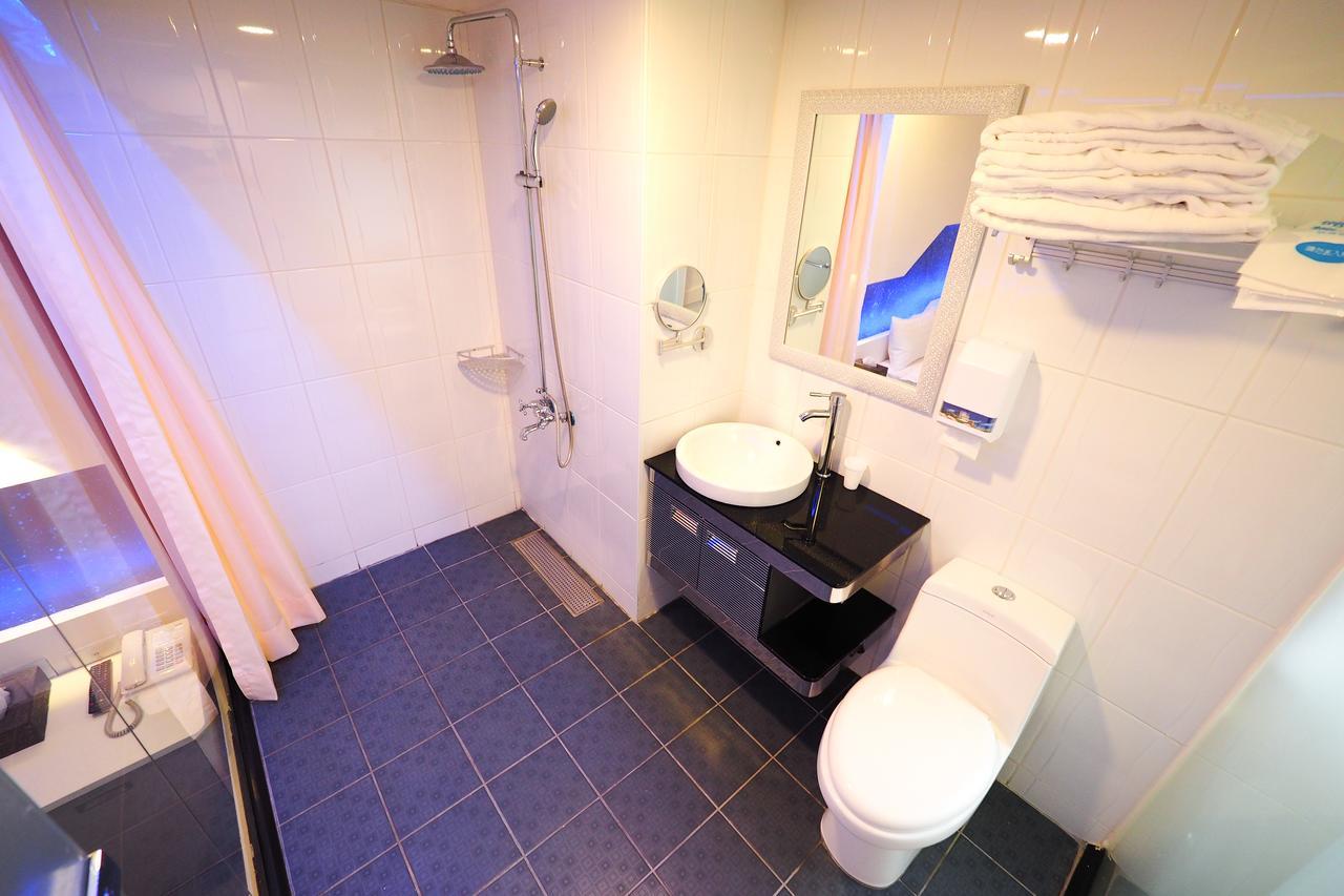 טאיצ'ונג Galaxia Business Hotel מראה חיצוני תמונה